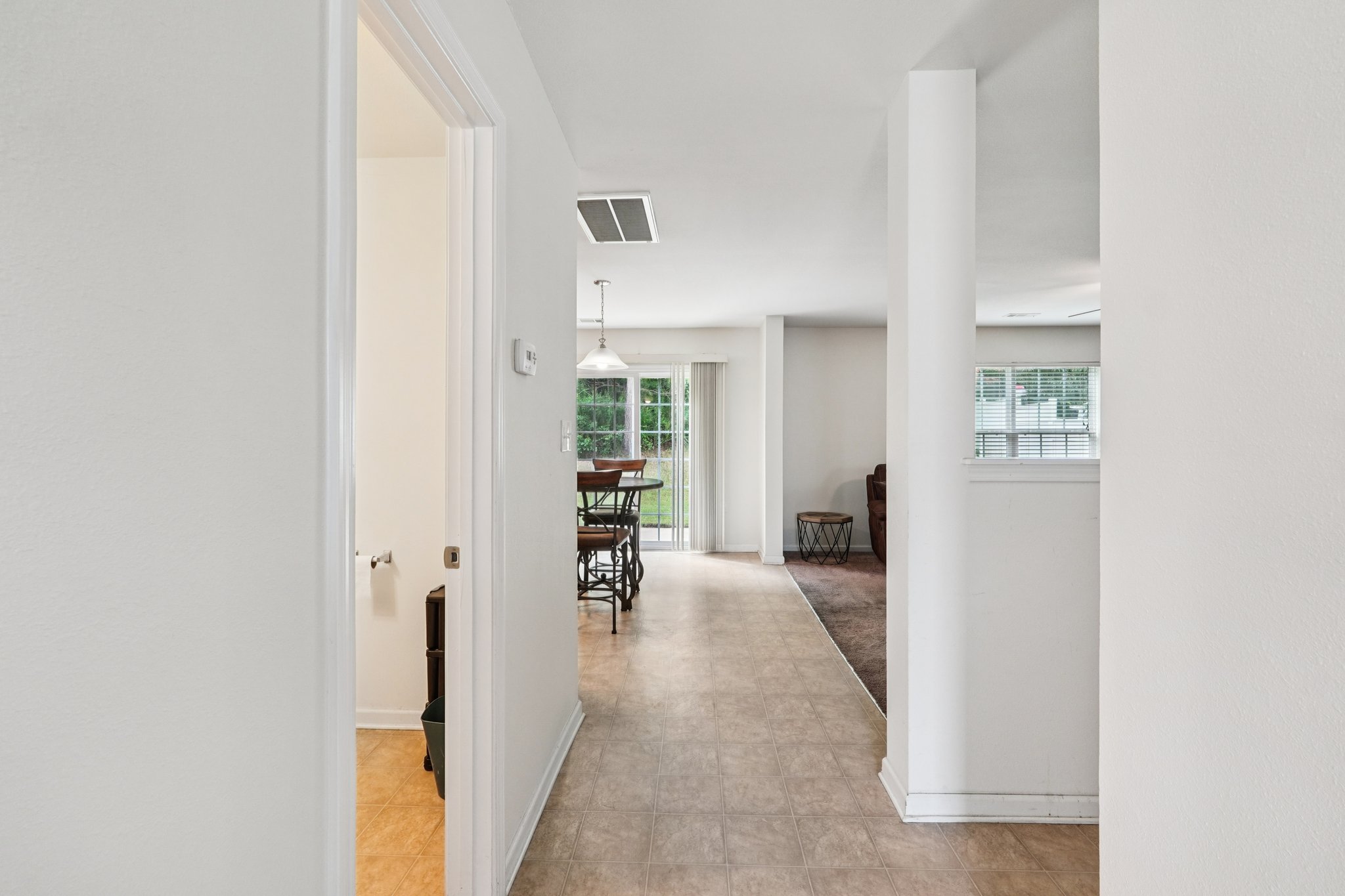 Reid Pointe Ave-S1208-022.jpg