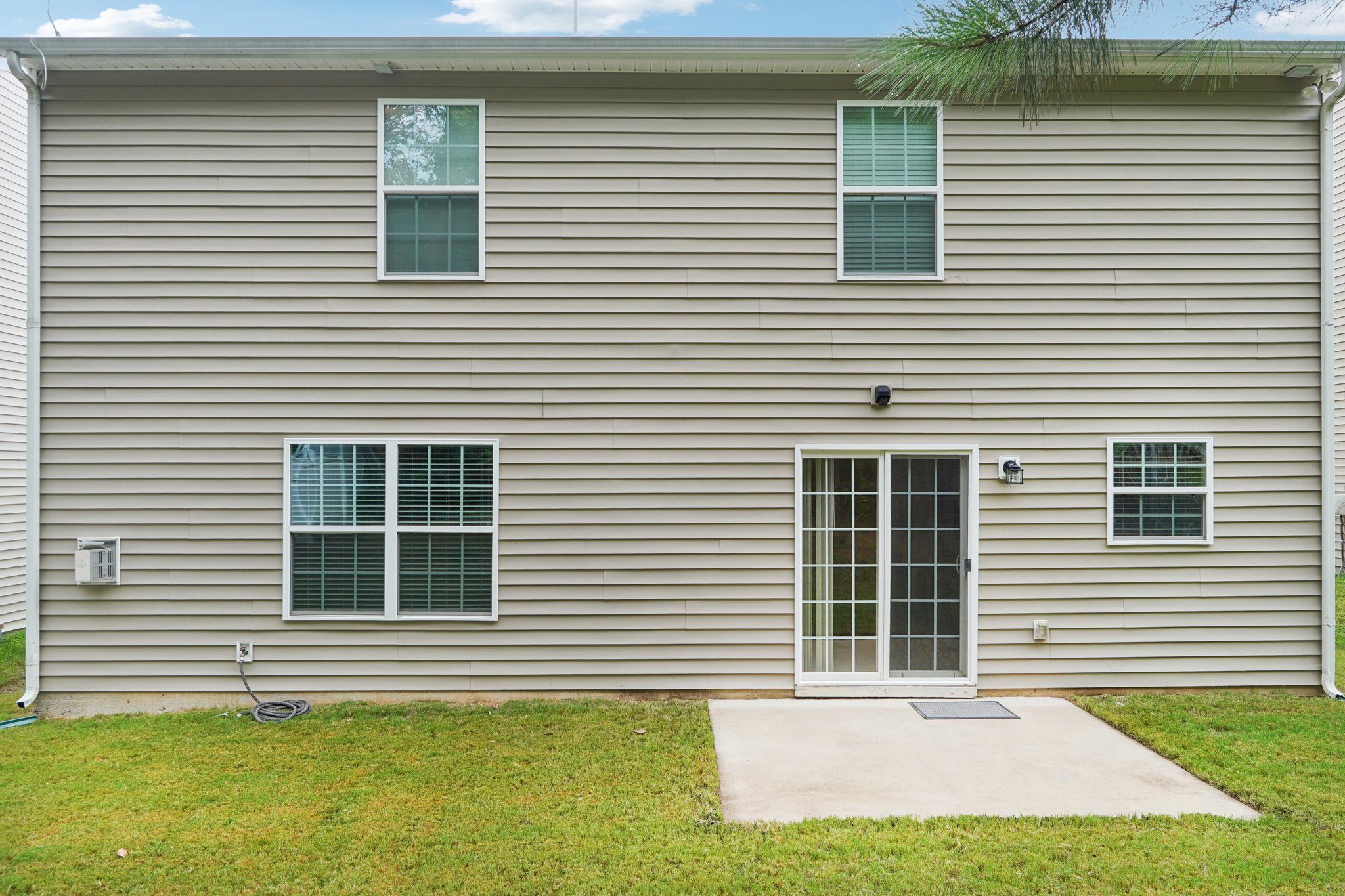 Reid Pointe Ave-S1208-041.jpg