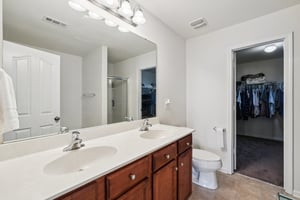 Reid Pointe Ave-S1208-031.jpg