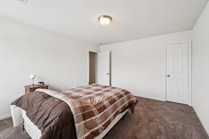 Reid Pointe Ave-S1208-037.jpg