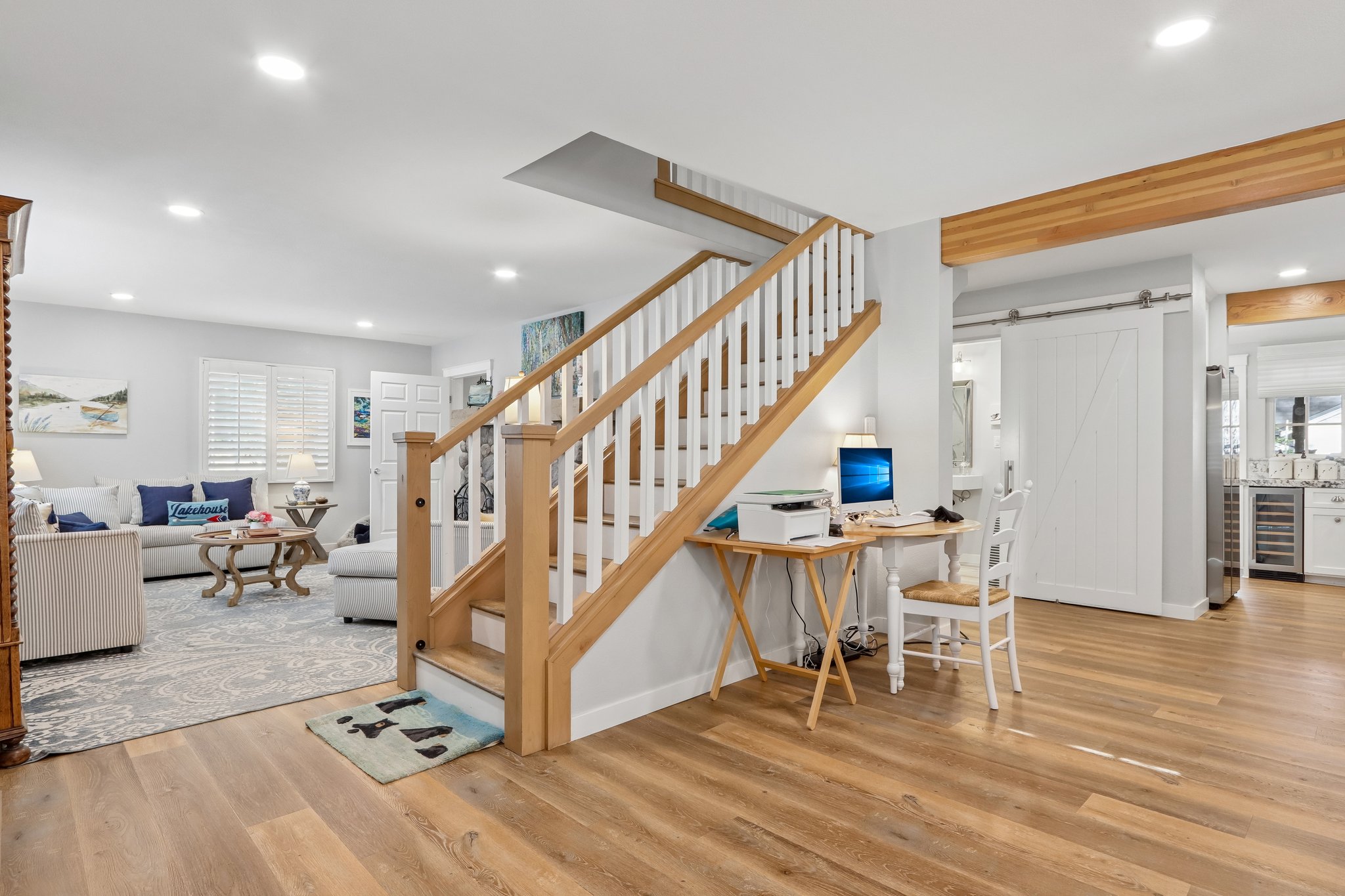 Hemlock Dr-S2808-007.jpg