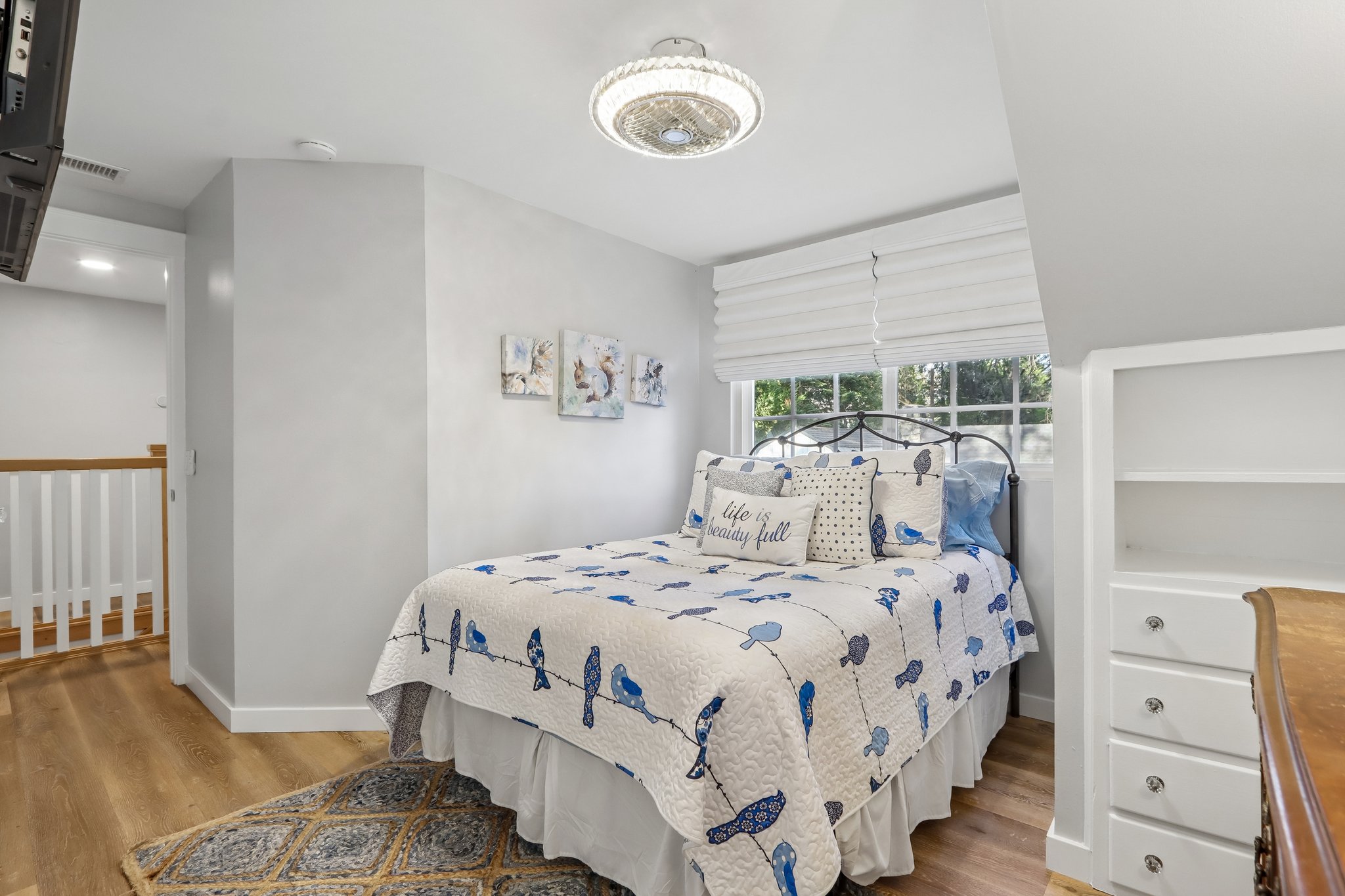 Hemlock Dr-S2808-033.jpg