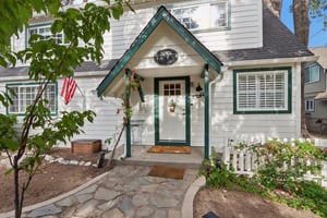 Hemlock Dr-S2808-006.jpg
