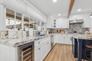 Hemlock Dr-S2808-016.jpg