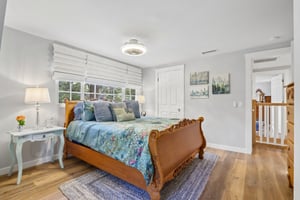 Hemlock Dr-S2808-035.jpg