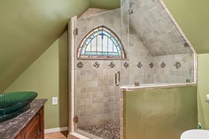 Hemlock Dr-S2808-047.jpg