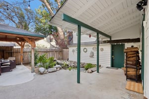 Hemlock Dr-S2808-050.jpg