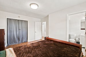  Photo 30