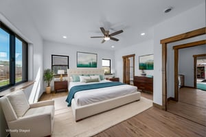 DSC06032 virtually staged.jpeg