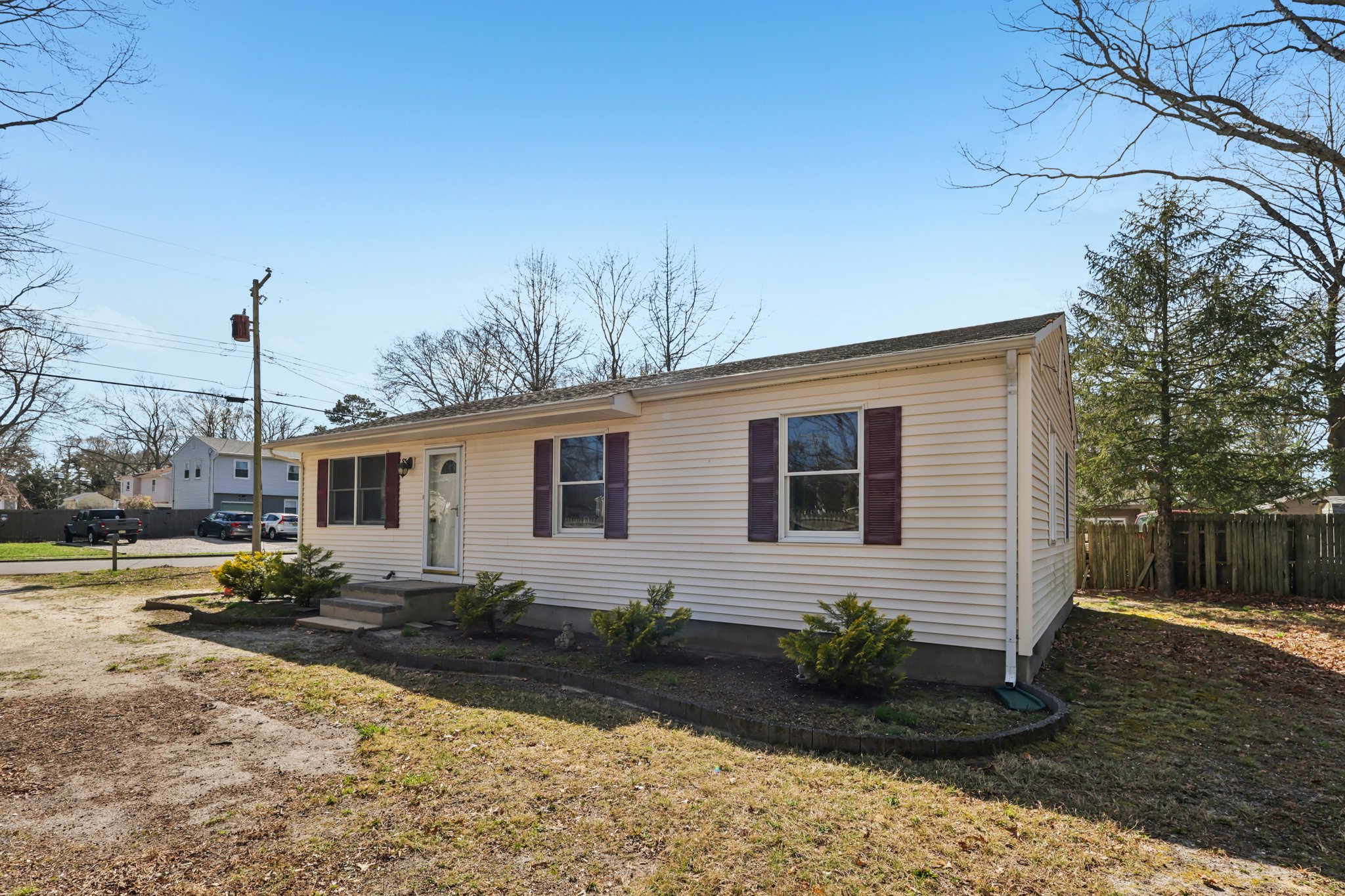 229 Point Pleasant Ave-S0704-003.jpg