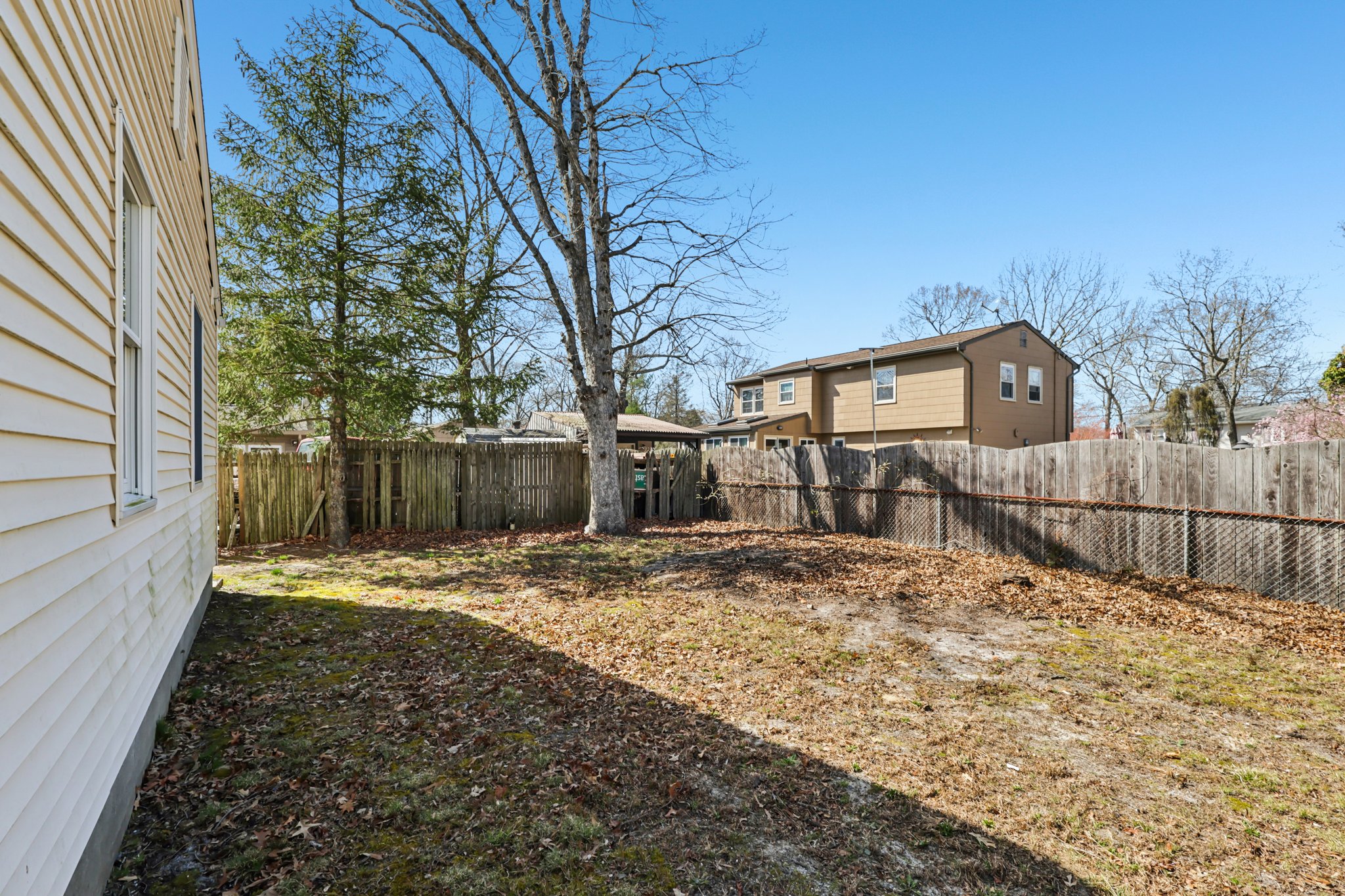 229 Point Pleasant Ave-S0704-037.jpg