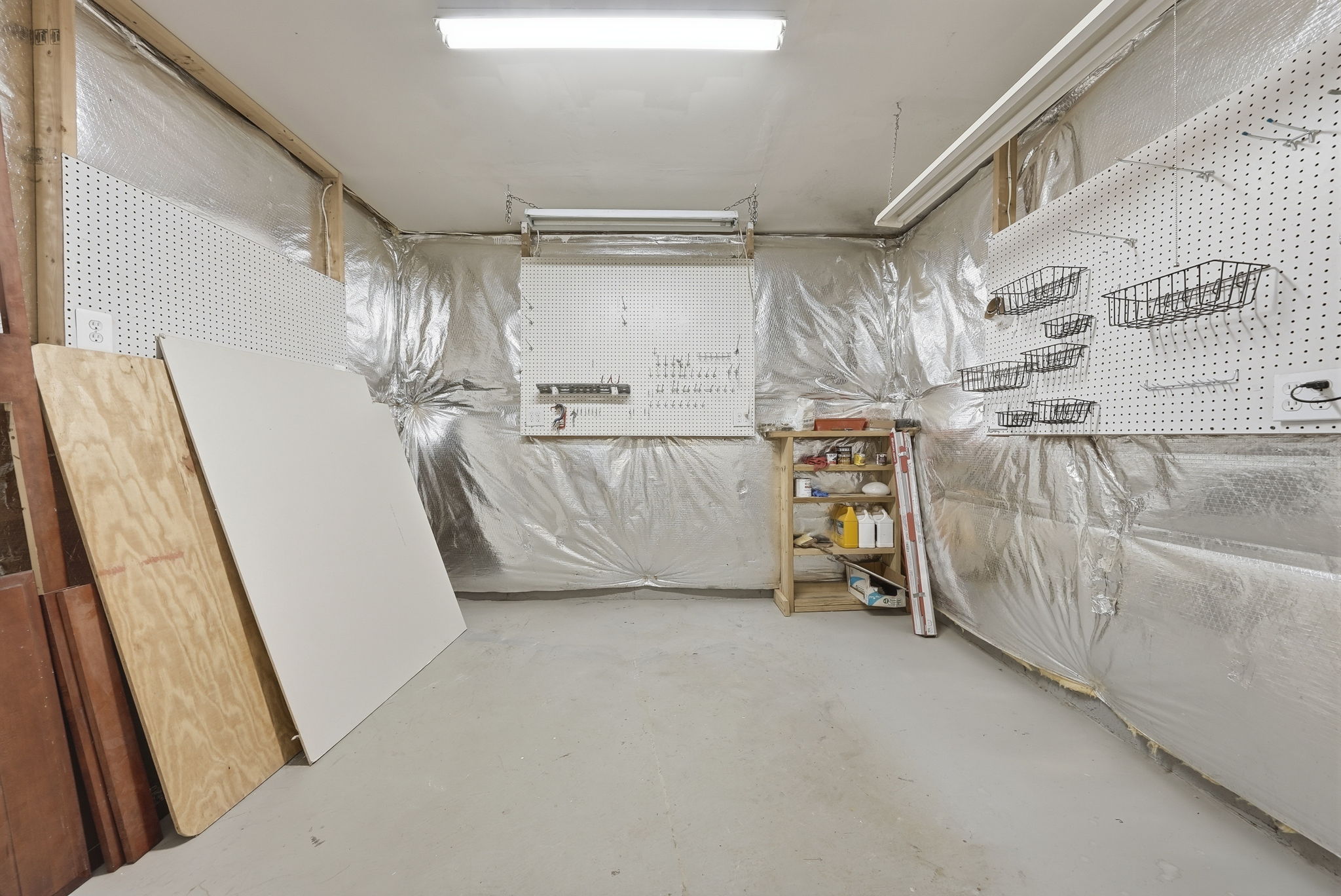  Photo 46