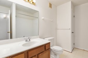 Owner Bathroom | Main Level
