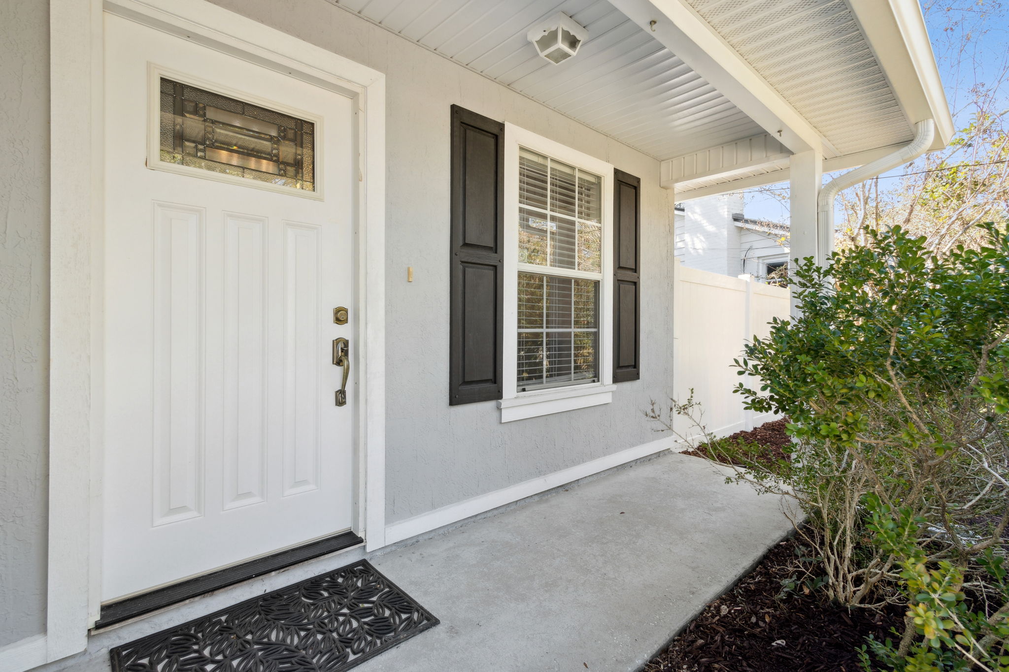 Front Entry Detail