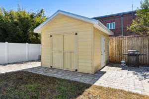 Shed