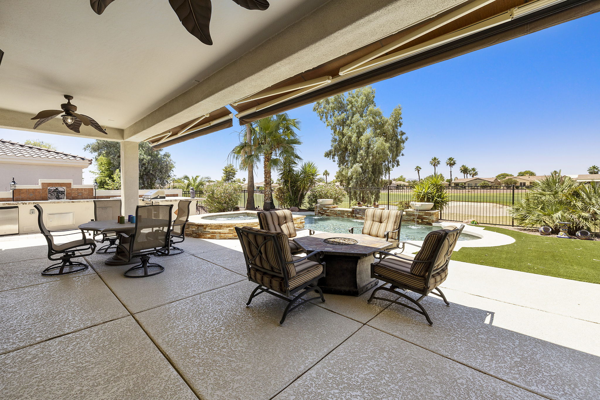 Retractable Awnings for added comfort.