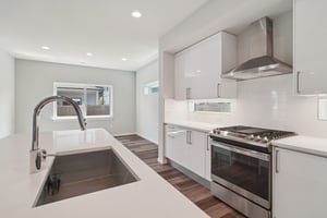 Poplar Ave SE-1806-014.jpg