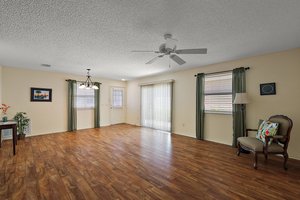 Living Room/Dining Room
