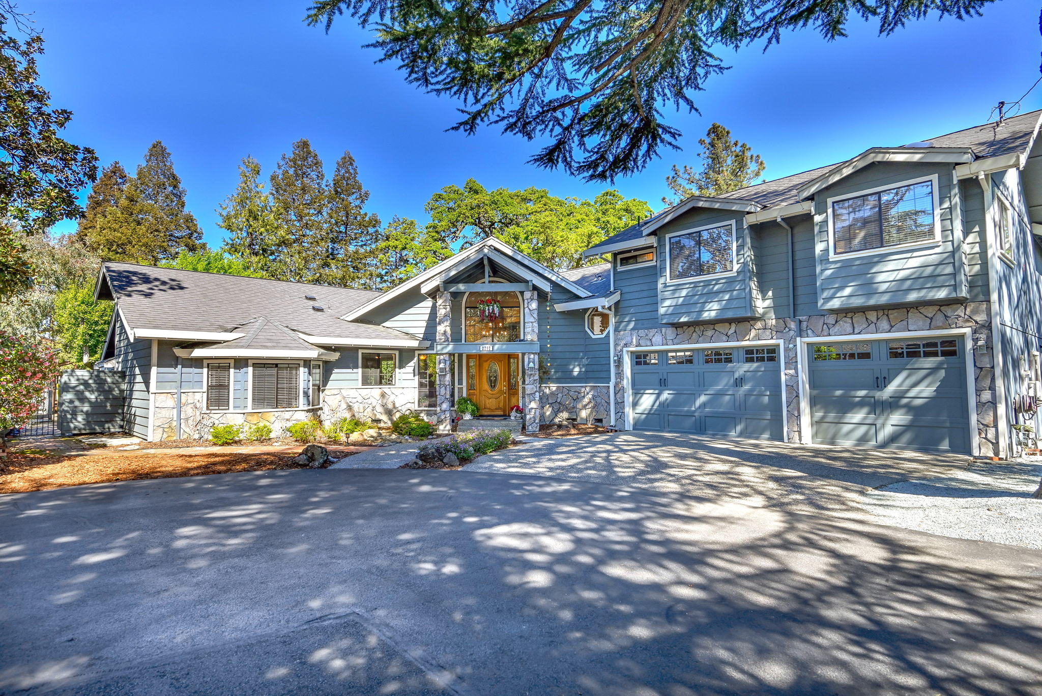 2297 Walnut Blvd, Walnut Creek, CA 94597, USA Photo 1