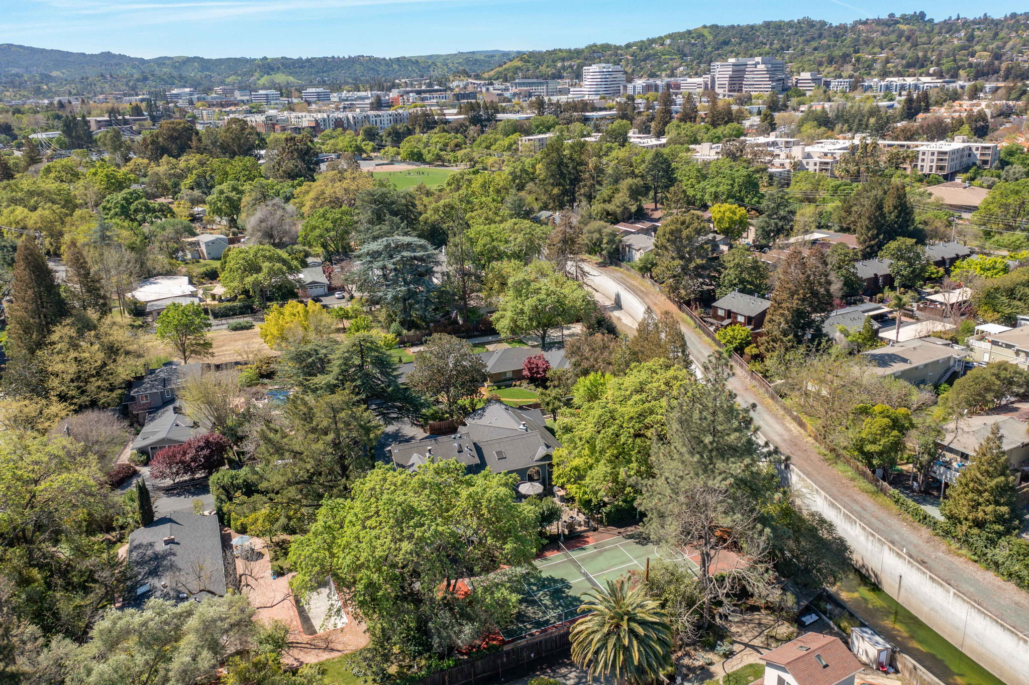 2297 Walnut Blvd, Walnut Creek, CA 94597, USA Photo 33