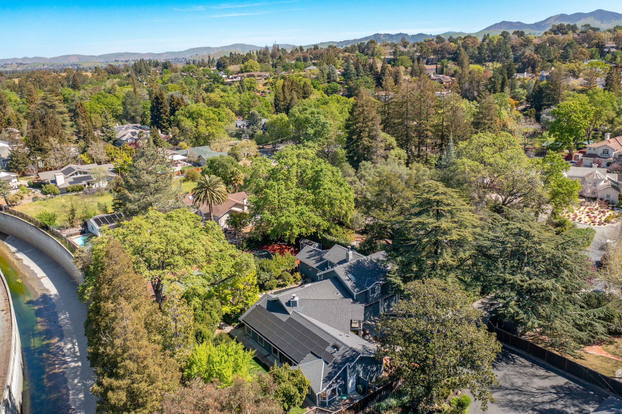 2297 Walnut Blvd, Walnut Creek, CA 94597, USA Photo 36