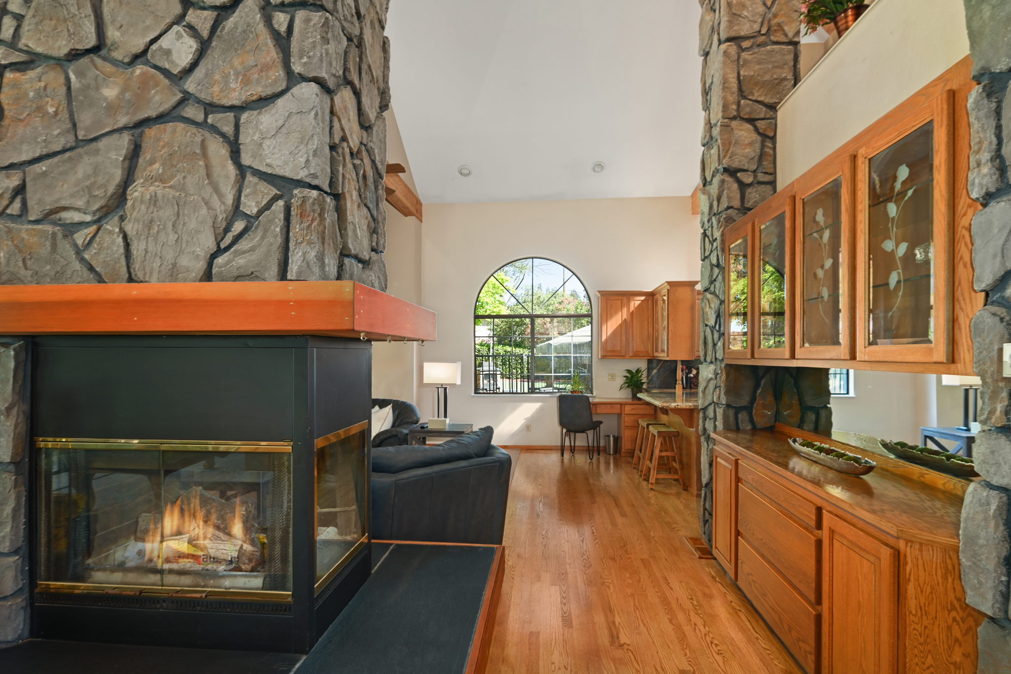 2297 Walnut Blvd, Walnut Creek, CA 94597, USA Photo 6