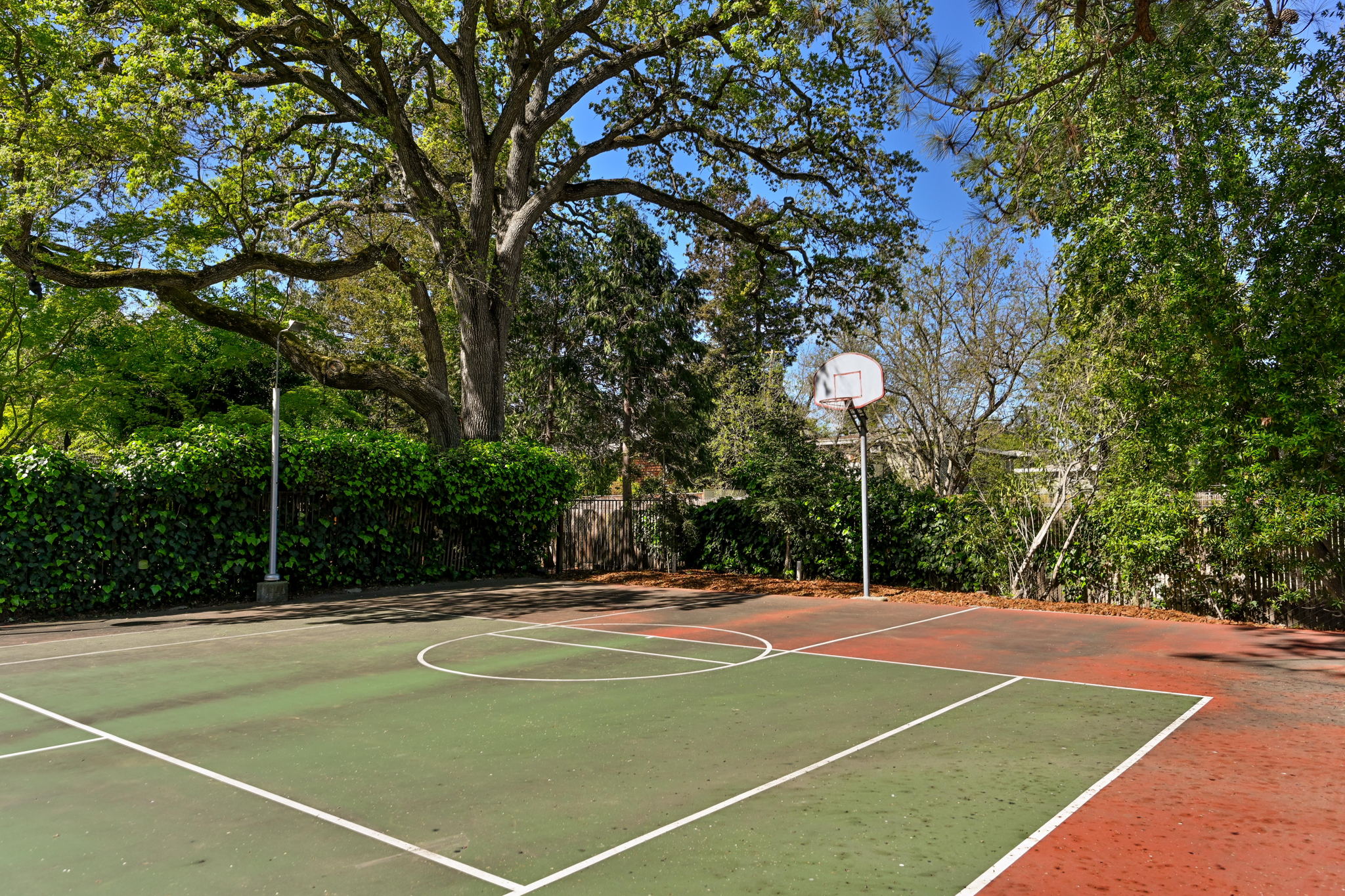 2297 Walnut Blvd, Walnut Creek, CA 94597, USA Photo 27