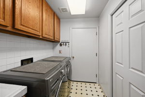 2297 Walnut Blvd, Walnut Creek, CA 94597, USA Photo 10