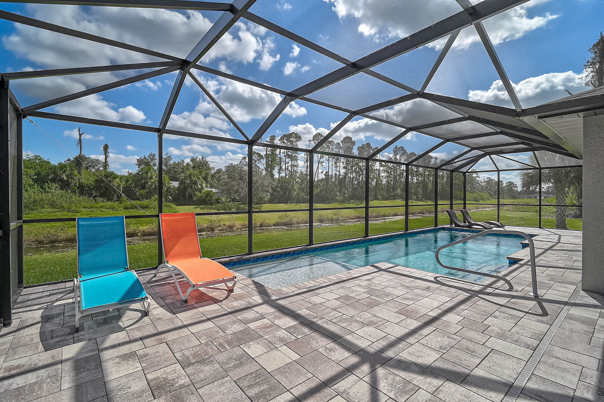 2298 Grandview Dr-31
