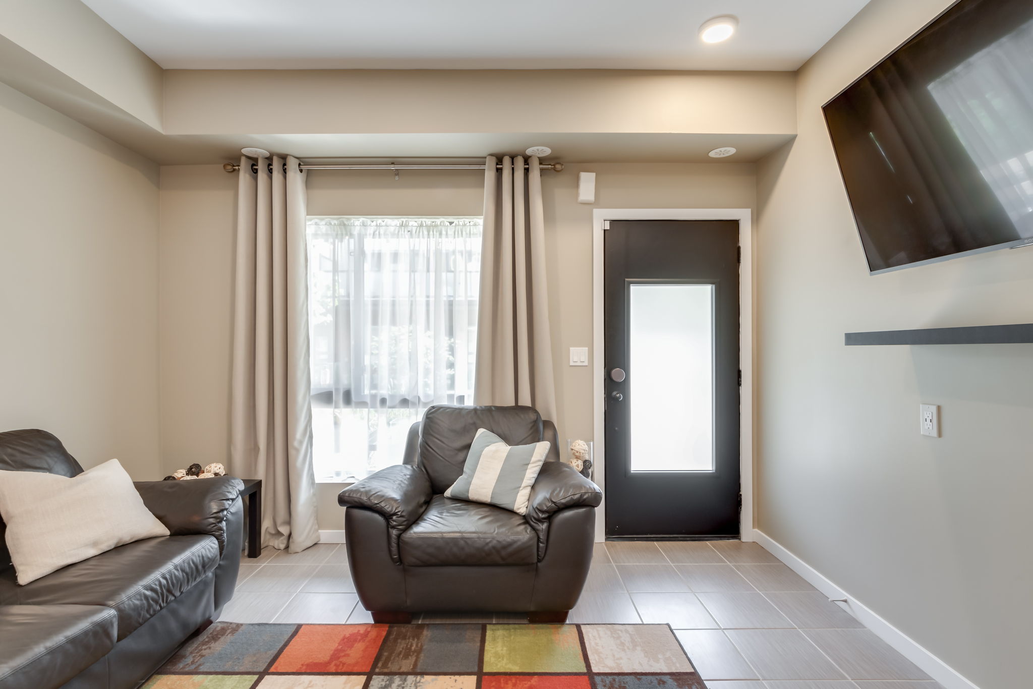 Barrie property showcase — delivered property photograph 23