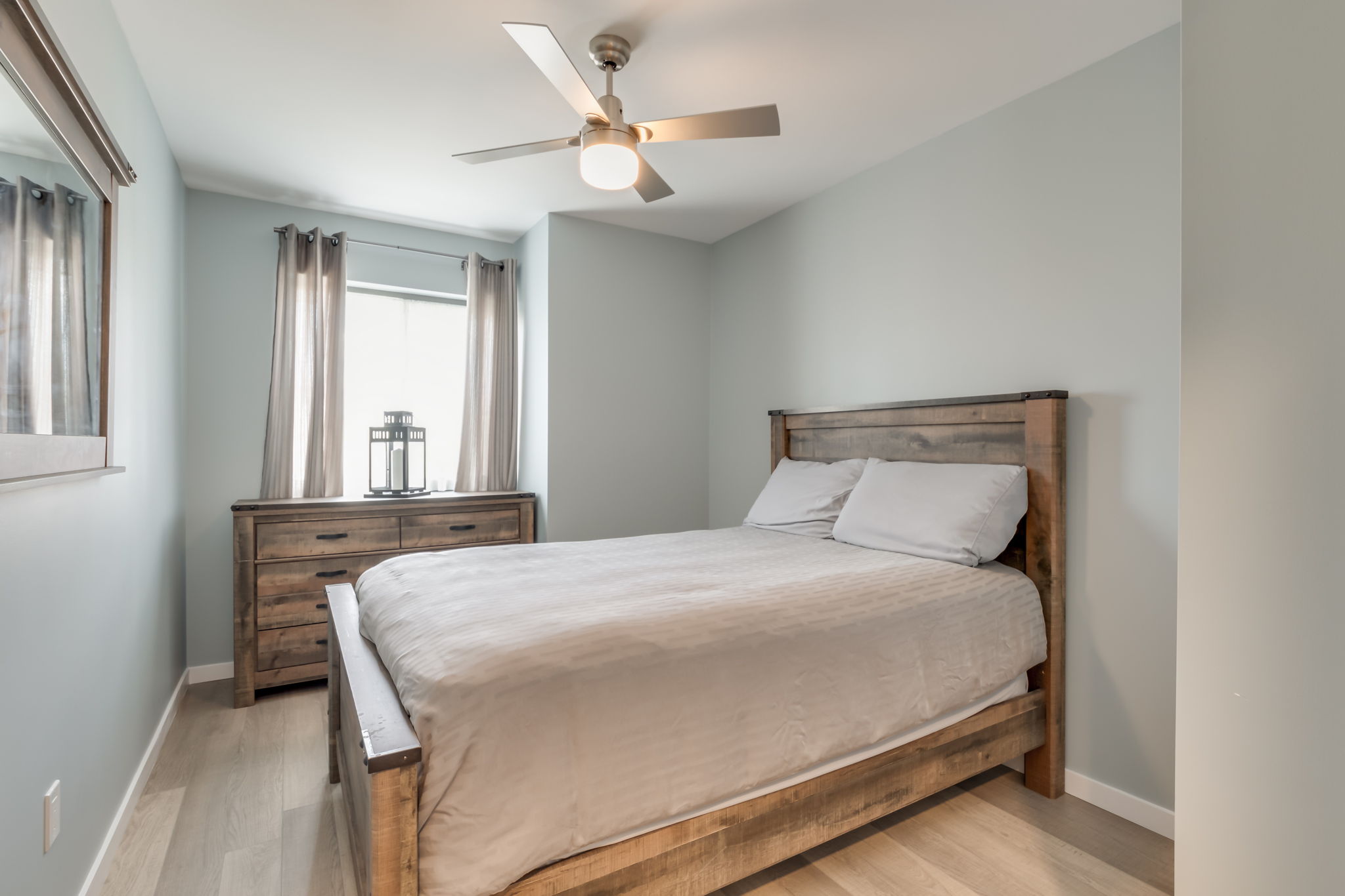 Barrie property showcase — delivered property photograph 32