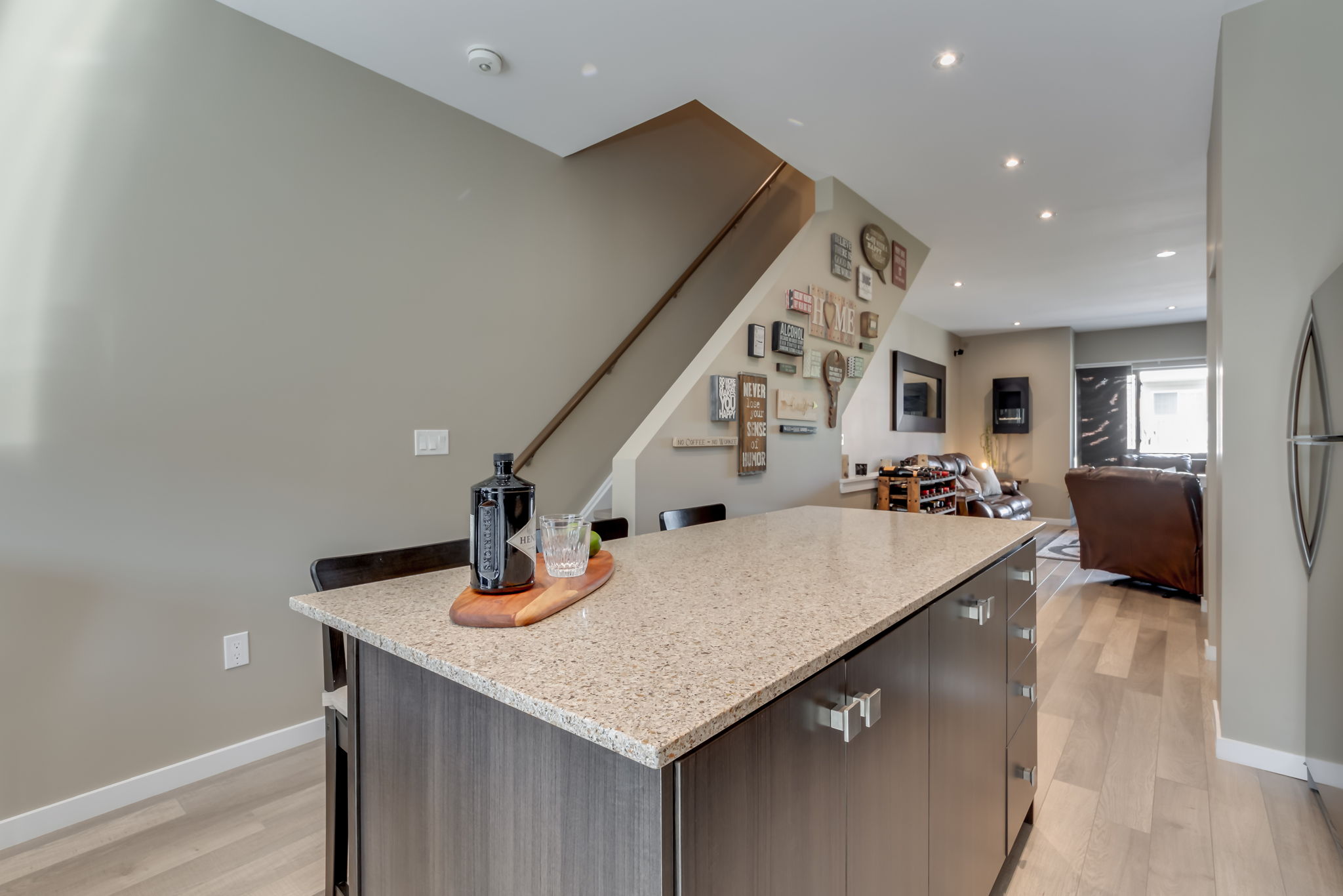 Barrie property showcase — delivered property photograph 22