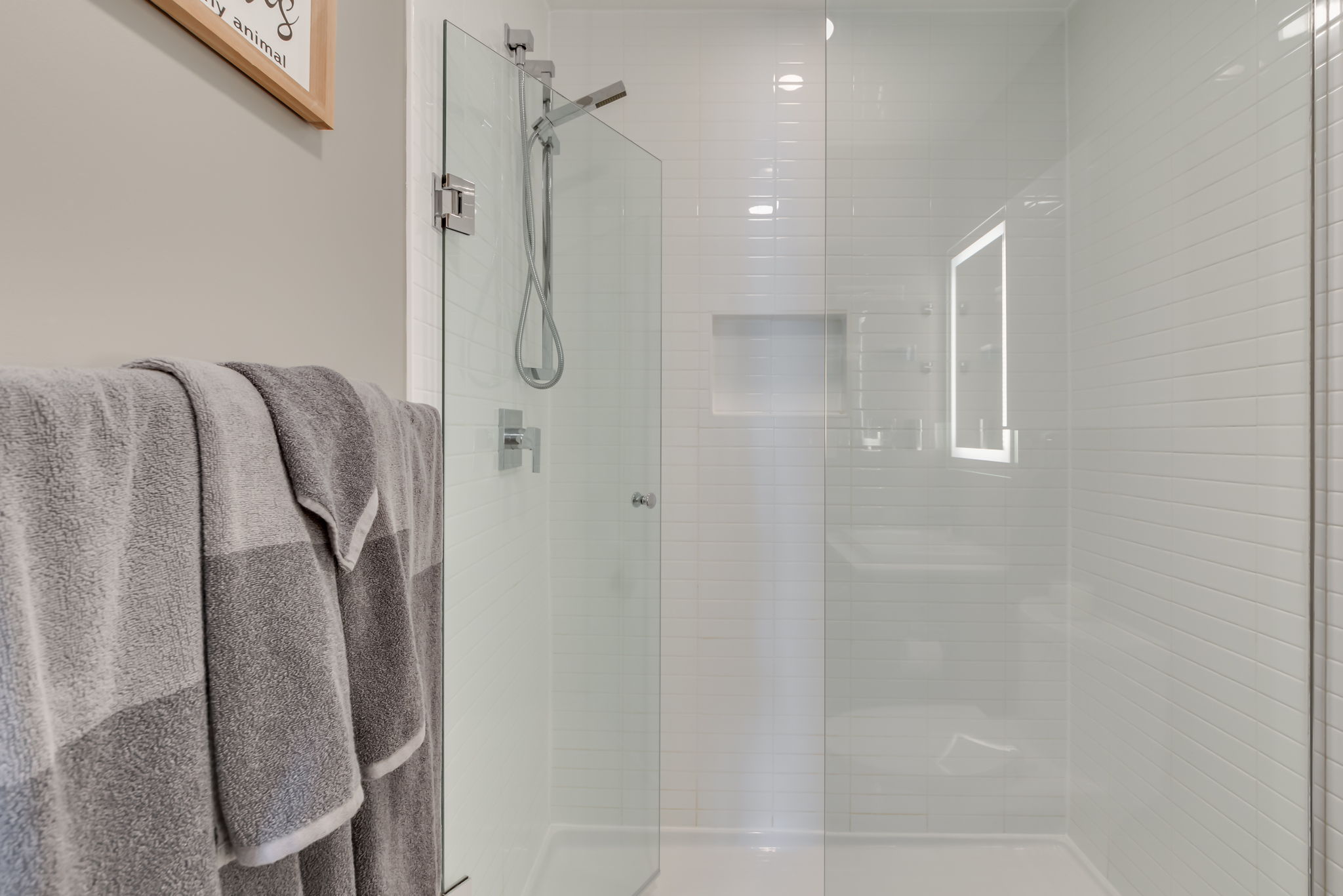Barrie property showcase — delivered property photograph 41