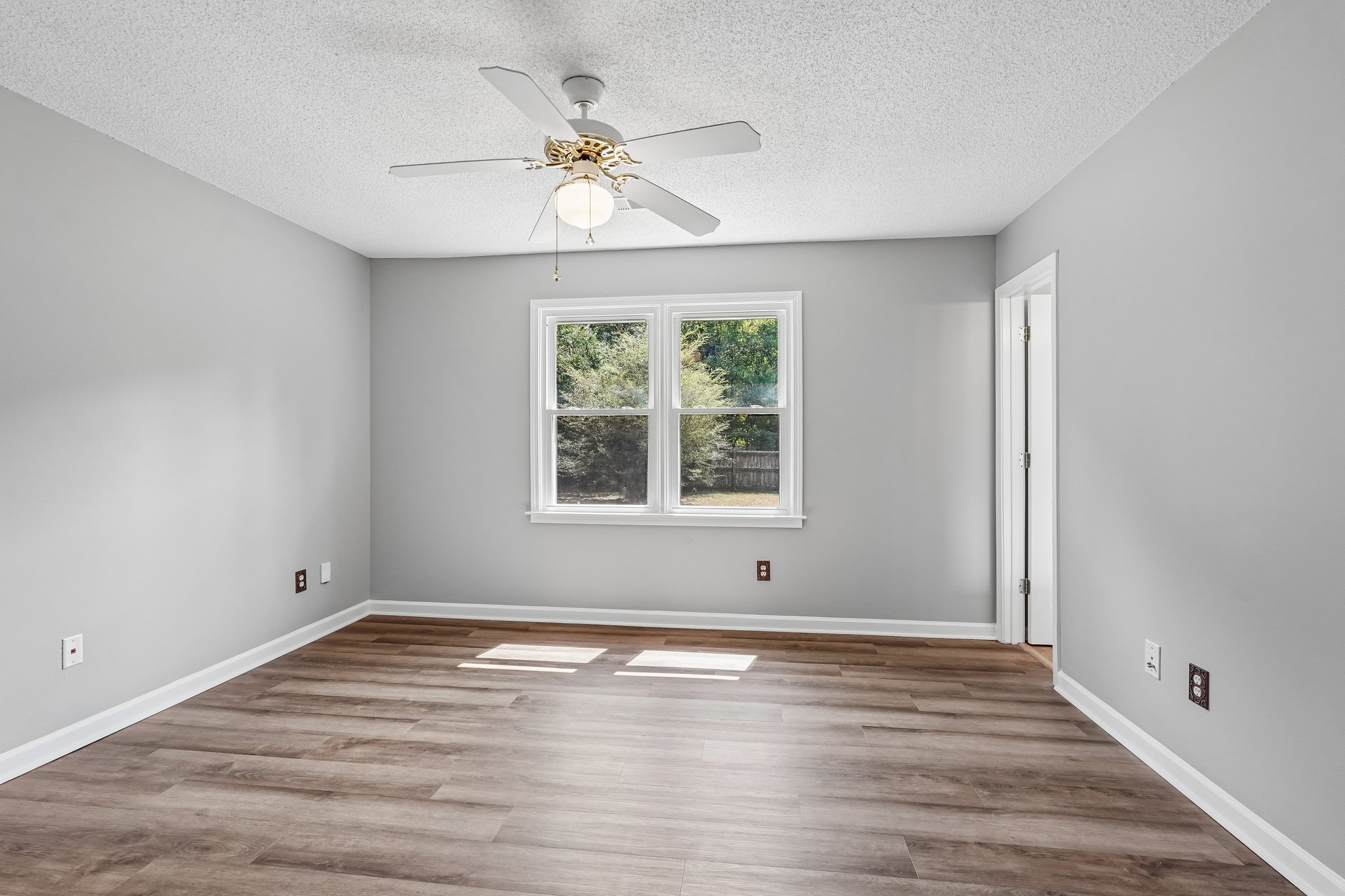 Abington Ct-S0309-025.jpg