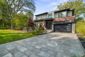 23 Alderdale Ct