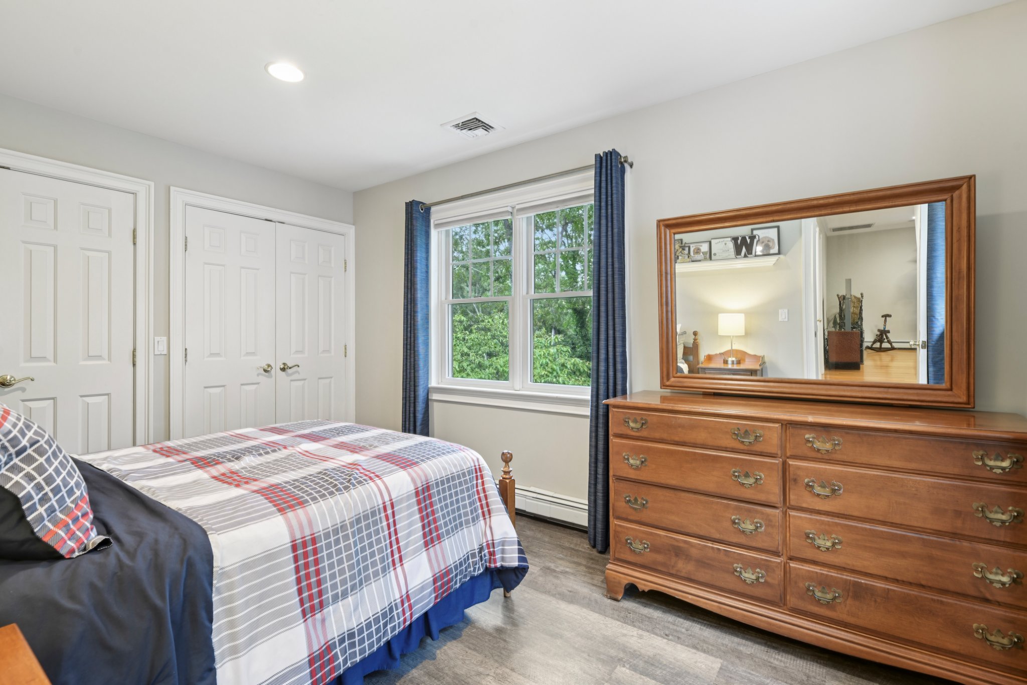 Alpine Way-S1107-032.jpg