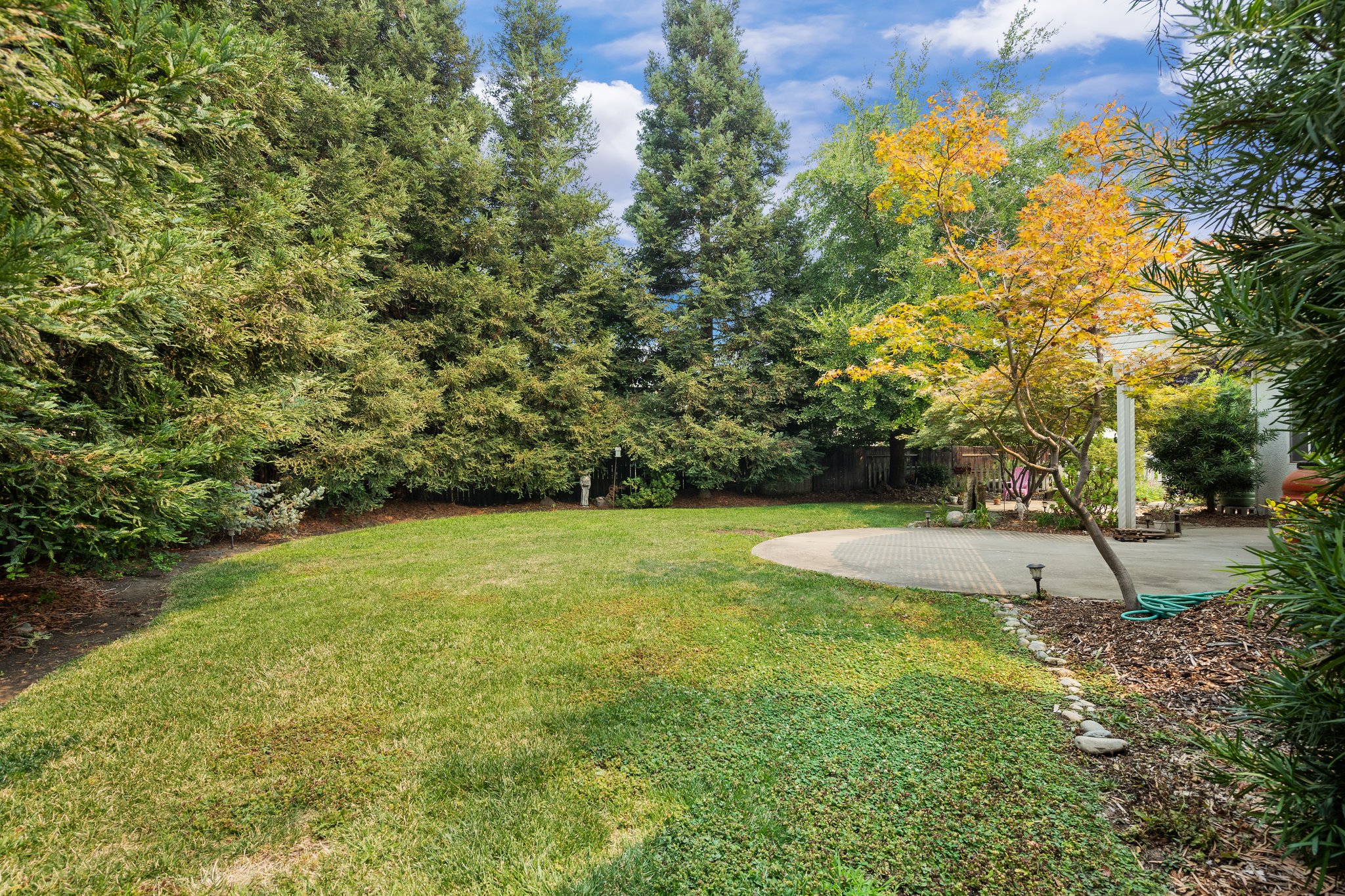23 Batavia Ct, Sacramento, CA 95835, USA Photo 9