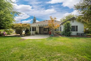23 Batavia Ct, Sacramento, CA 95835, USA Photo 4