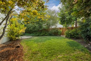 23 Batavia Ct, Sacramento, CA 95835, USA Photo 6
