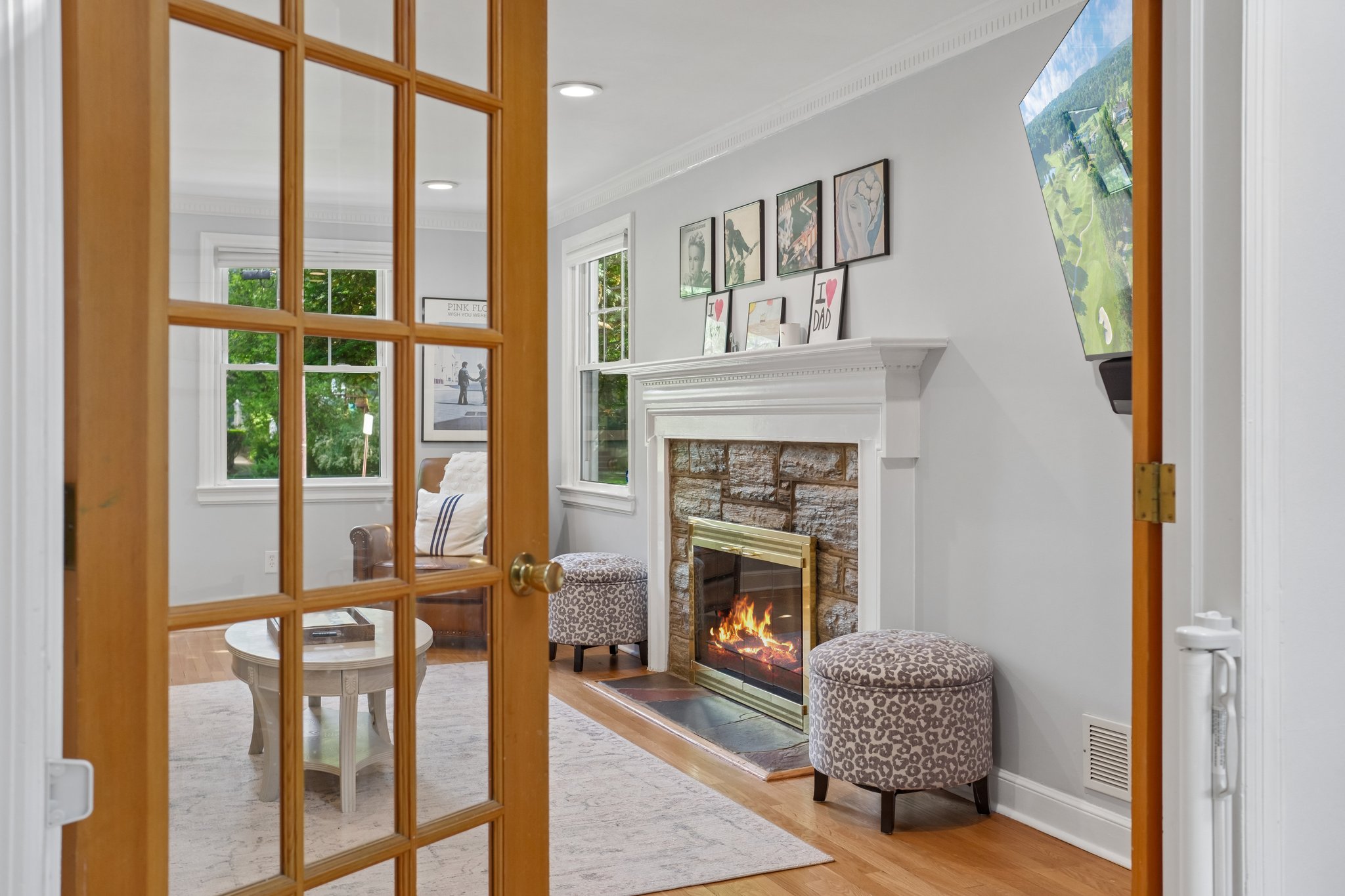 Don't you love the french doors between the living room and den?  Close for quiet if you want or open if you don't!