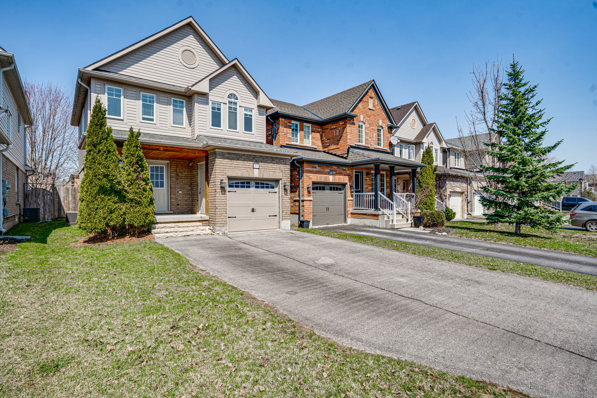 23 Bolster Ln Sandford, ON L0C 1E0