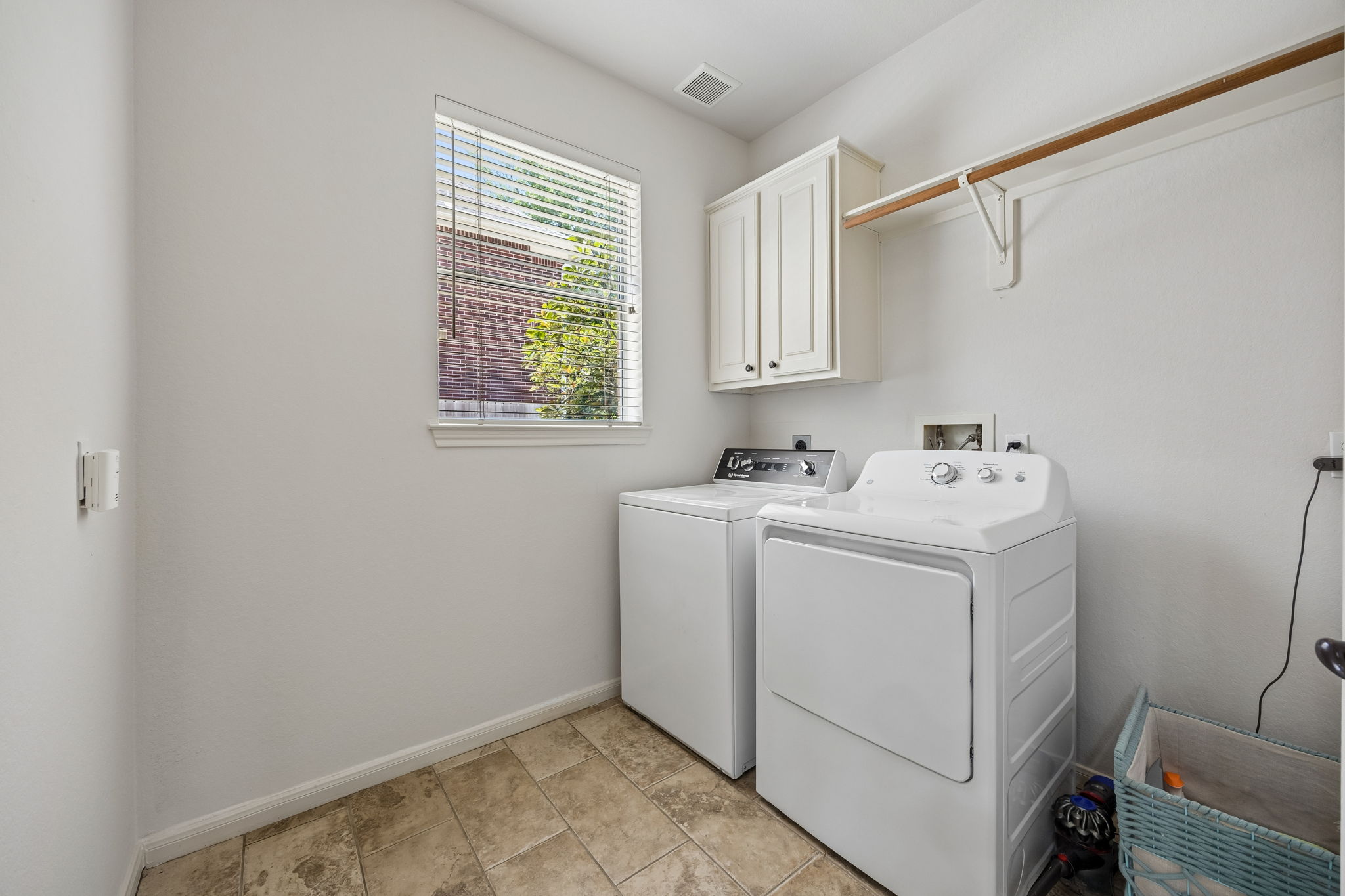 23Broadweather_028