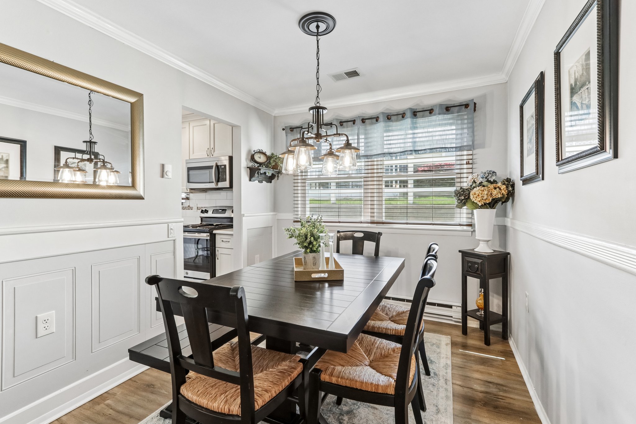 Chelsea Dr 70-S2404-016.jpg