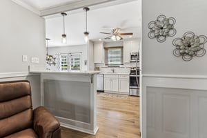 Chelsea Dr 70-S2404-013.jpg