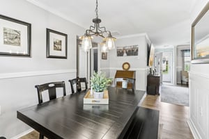 Chelsea Dr 70-S2404-017.jpg