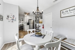 Chelsea Dr 70-S2404-022.jpg