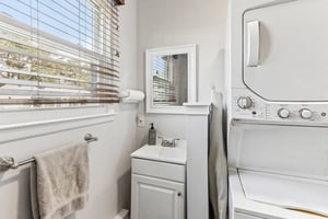 Chelsea Dr 70-S2404-045.jpg