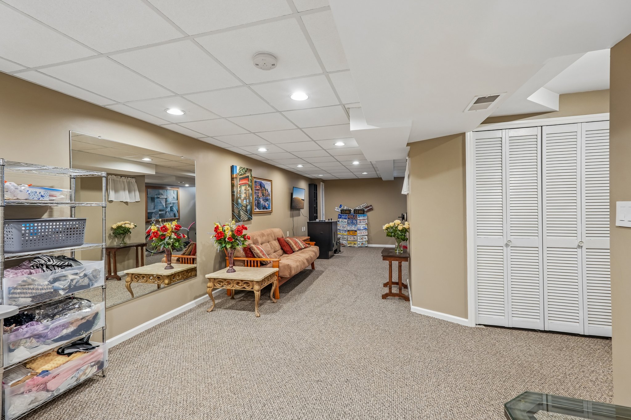 Chicopee Dr-S0407-065.jpg