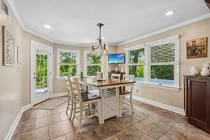 Chicopee Dr-S0407-022.jpg
