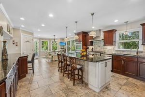 Chicopee Dr-S0407-026.jpg